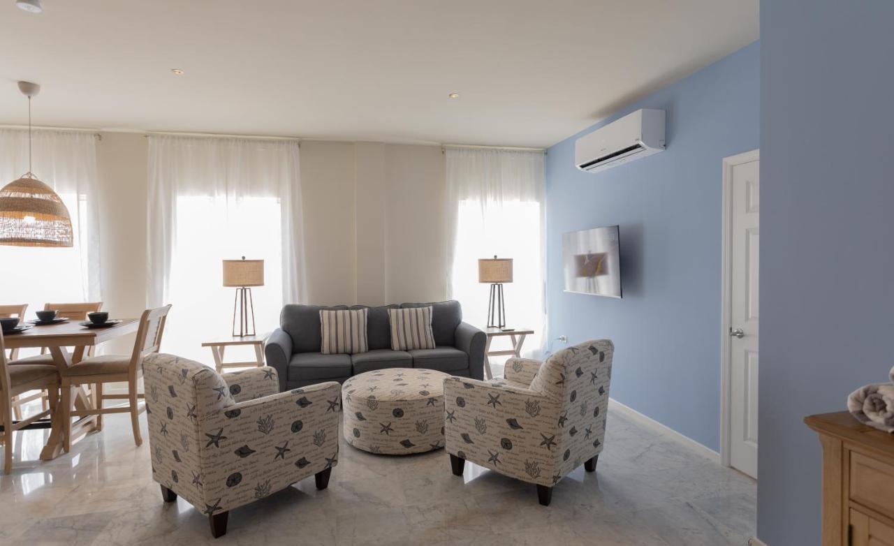 Oranjestad City Suites Экстерьер фото